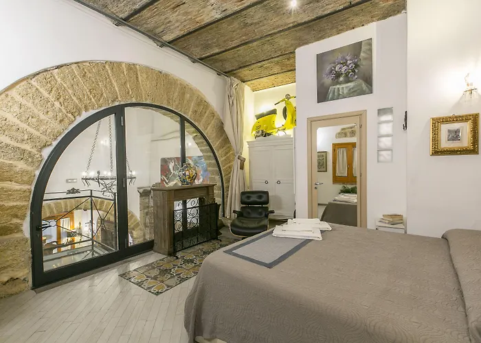Boutique Hotel Porta Di Castro